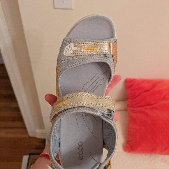 Ecco - Picture 6 of 7